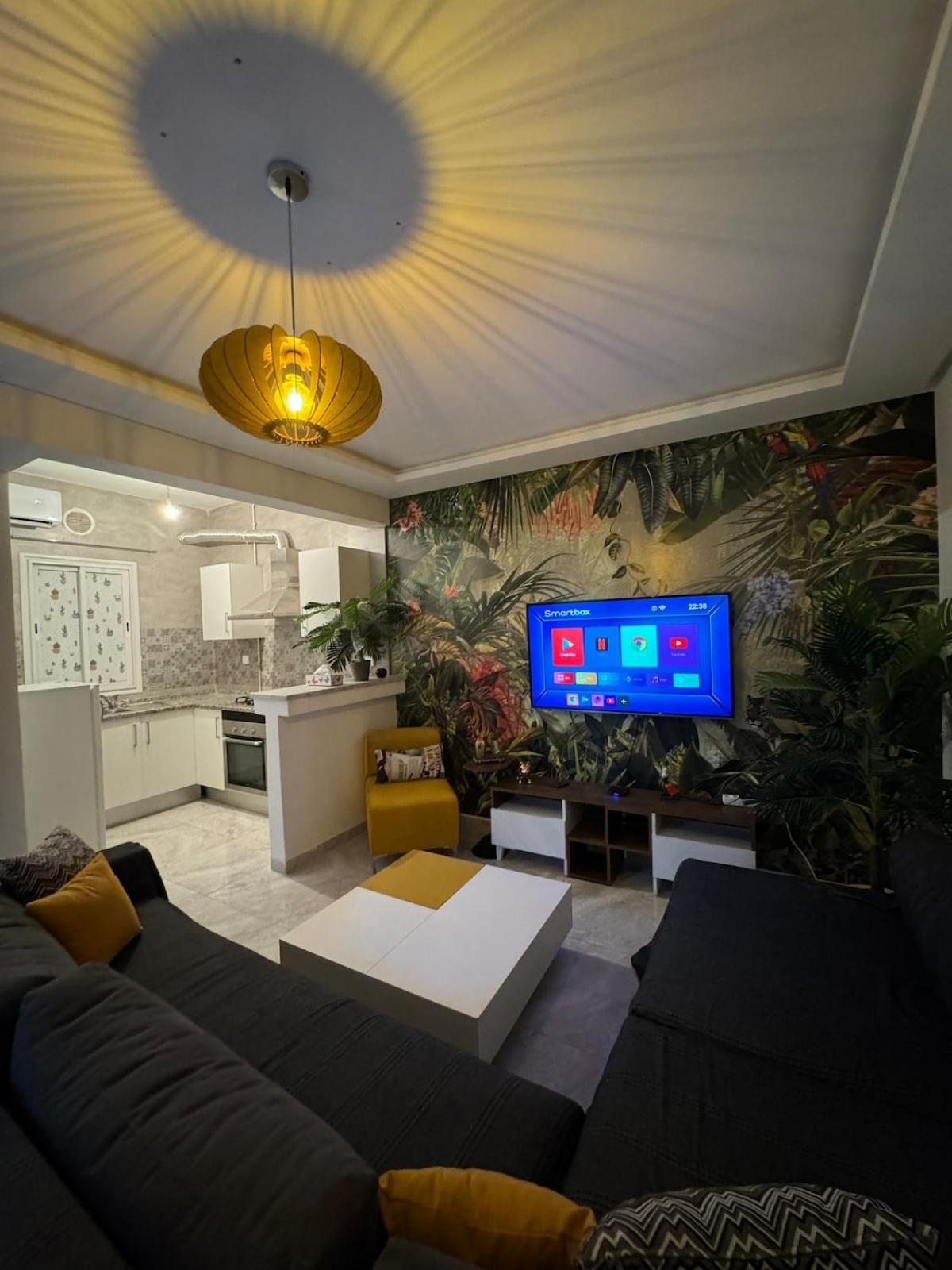 Jungle Apartment
